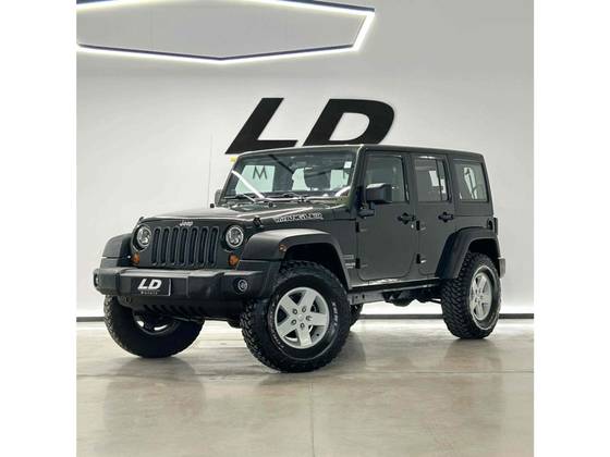 JEEP WRANGLER 3.8 UNLIMITED SPORT 4X4 CAPOTA DUPLA V6 GASOLINA 2P AUTOMÁTICO